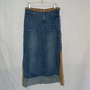 38.Adriana Sport Skirt Womens 14 Blue Denim Tan Faux Suede Studded Western Style